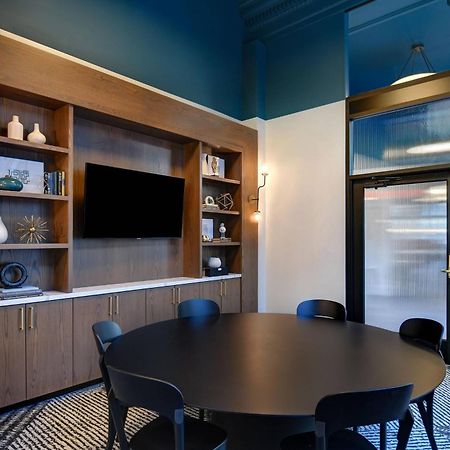 Courtyard By Marriott Cincinnati Downtown Ngoại thất bức ảnh