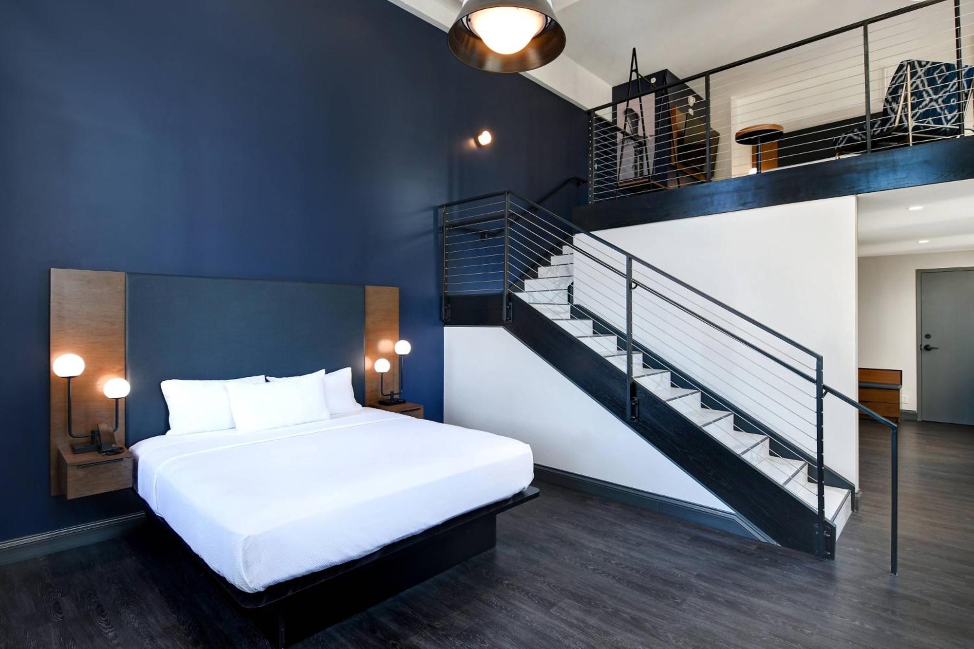 Courtyard By Marriott Cincinnati Downtown Ngoại thất bức ảnh